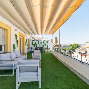 Apartment Trendy Penthouse By The Bullring, Seville